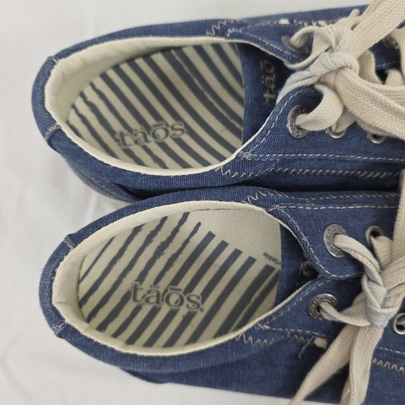 Taos Star Women's Sneakers STA-12844 Blue Denim Canvas Lace Up Low Top Size 10 - Picture 5 of 7